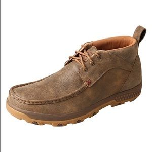 TWISTED X MEN’S CHUKKA DRIVING MOC SHOE WITH CELLSTRETCH